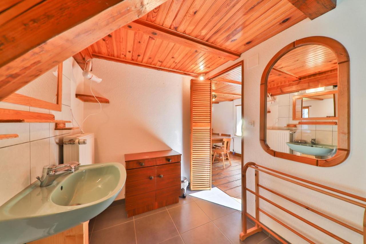 Spacieux Et Confortables Gites A Proximite Randonnees, Lacs, Ski Nature Sondernach Exterior photo