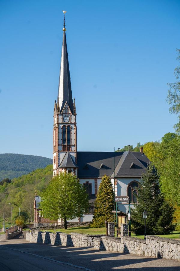 Spacieux Et Confortables Gites A Proximite Randonnees, Lacs, Ski Nature Sondernach Exterior photo